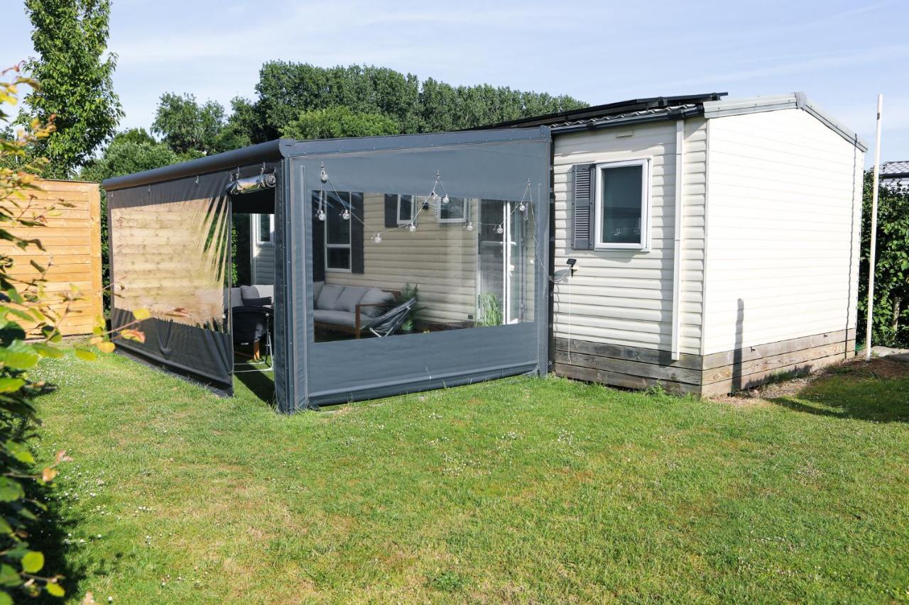 Chalet Op 5* Camping De Paardekreek Кортгене Экстерьер фото