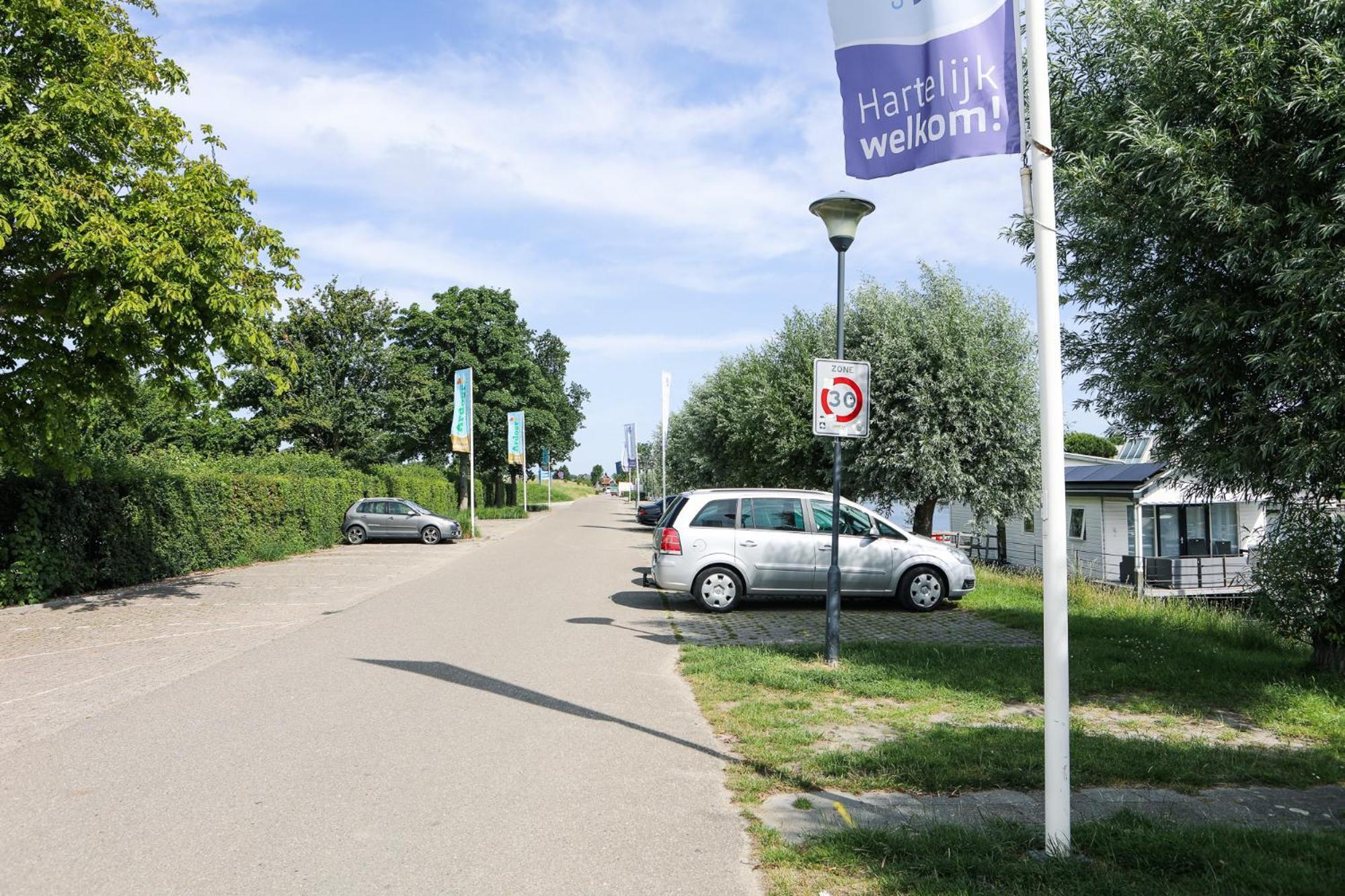Chalet Op 5* Camping De Paardekreek Кортгене Экстерьер фото